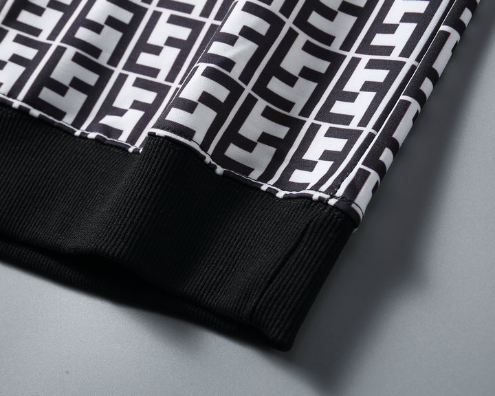 【FENDI  公式旗艦店】フェンディ丸首の衛衣 スウェット ご好評に付き再入荷！