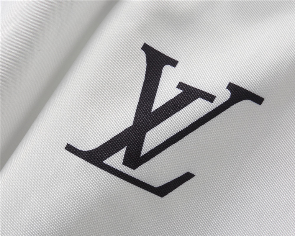 【LOUIS VUITTON  公式旗艦店】ルイヴィトン シャツ ご好評に付き再入荷！