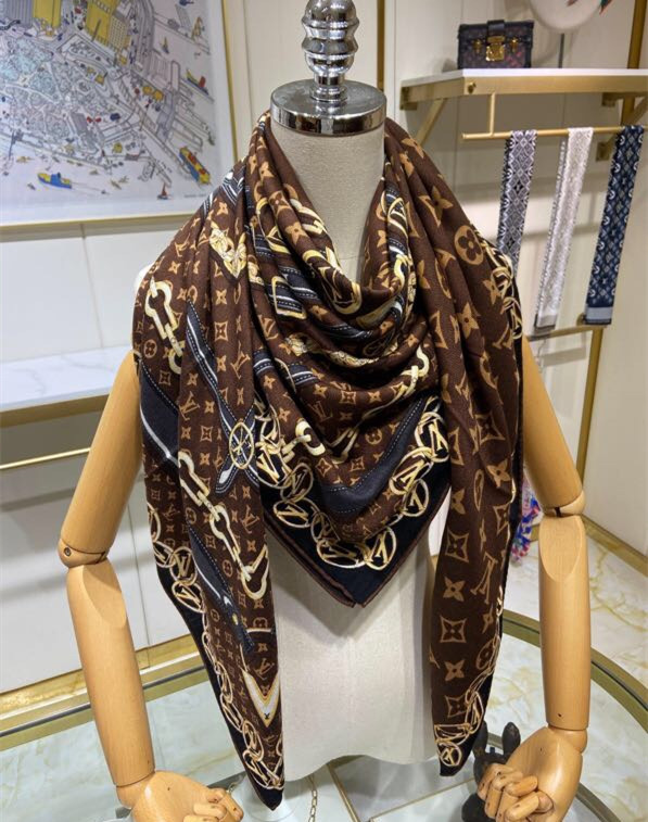 【2024】【LV Louis Vuitton ルイ·ヴィトン】オートクチュール ファッション トランジショナル カラー ロング ビアード スカーフ140*140CM
