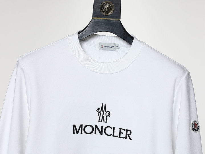 【MONCLER】男女兼用、ご好評に付き再入荷！