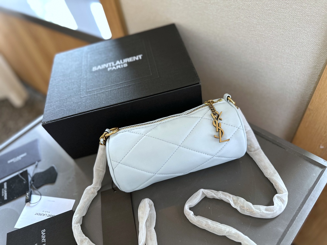 【YSL SAINT LAURENT 公式旗艦店】サンローラン   斜めがけバッグ 当日出荷 好評に付き再入荷！20*10CM  1240722