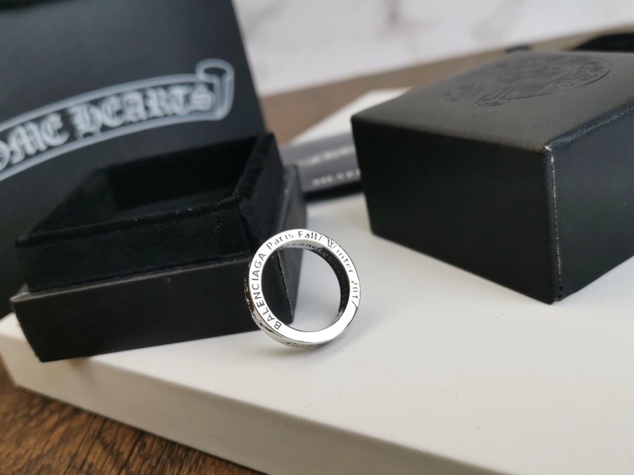 【BALENCIAGA】バレンシアガ  指輪 240814