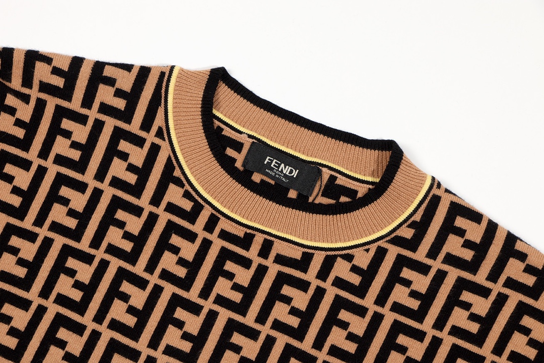 【FENDI公式旗艦店】（フェンディ）ご好評に付き再入荷！！