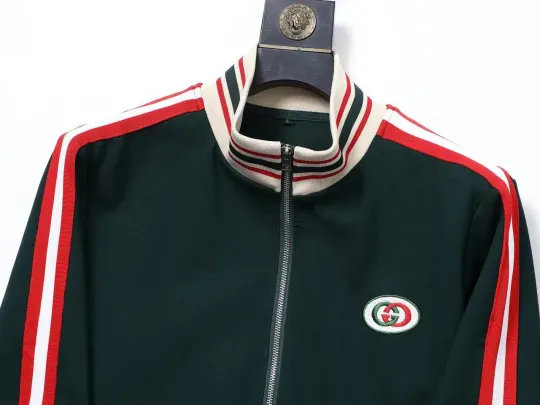 【GUCCI 旗艦店】（グッチ）スーツ ご好評に付き再入荷！240918