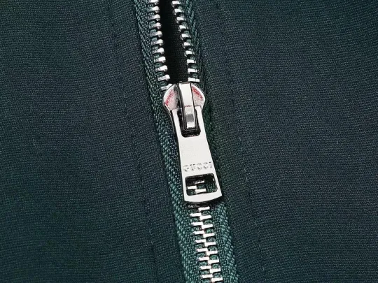 【GUCCI 旗艦店】（グッチ）スーツ ご好評に付き再入荷！240918