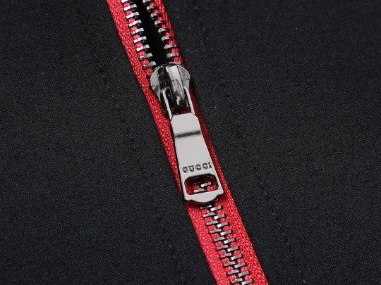 【GUCCI 旗艦店】（グッチ）スーツ ご好評に付き再入荷！240918