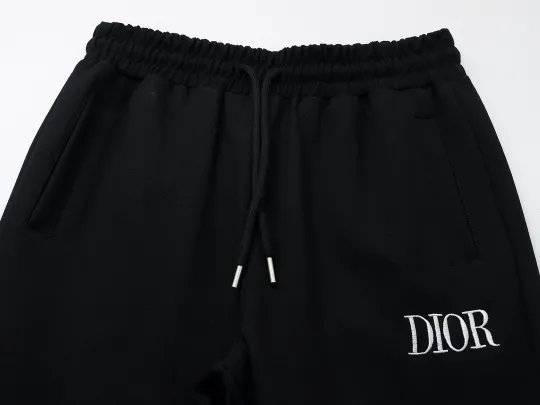 【DIOR 公式旗艦店】（ディオール）スーツ 男女兼用、ご好評に付き再入荷！240918