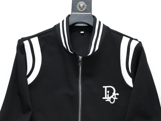 【DIOR 公式旗艦店】（ディオール）スーツ 男女兼用、ご好評に付き再入荷！240918