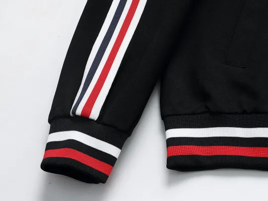 【MONCLER】モンクレール、スーツ 【即日出荷】ご好評に付き再入荷！240918