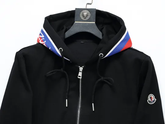 【MONCLER】モンクレール、スーツ 【即日出荷】ご好評に付き再入荷！240918