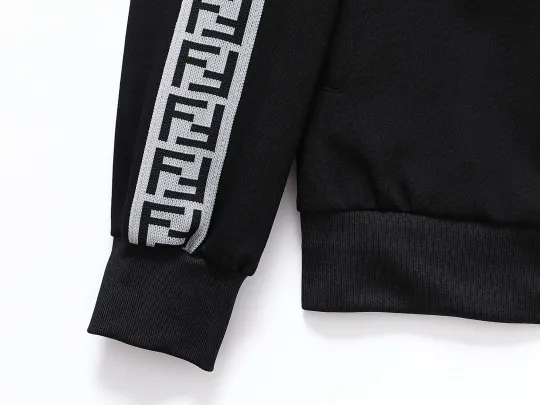 【FENDI】（フェンディ）スーツ【即日出荷】男女兼用、ご好評に付き再入荷！