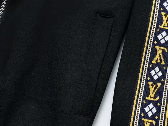 【LOUIS VUITTON】ルイヴィトン スーツ  男女兼用【即日出荷】240918