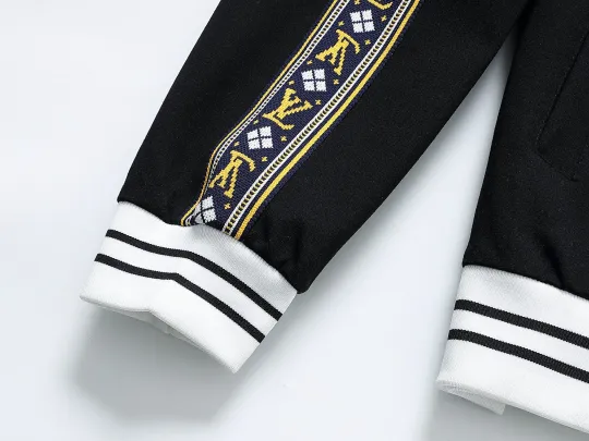 【LOUIS VUITTON】ルイヴィトン スーツ  男女兼用【即日出荷】240918