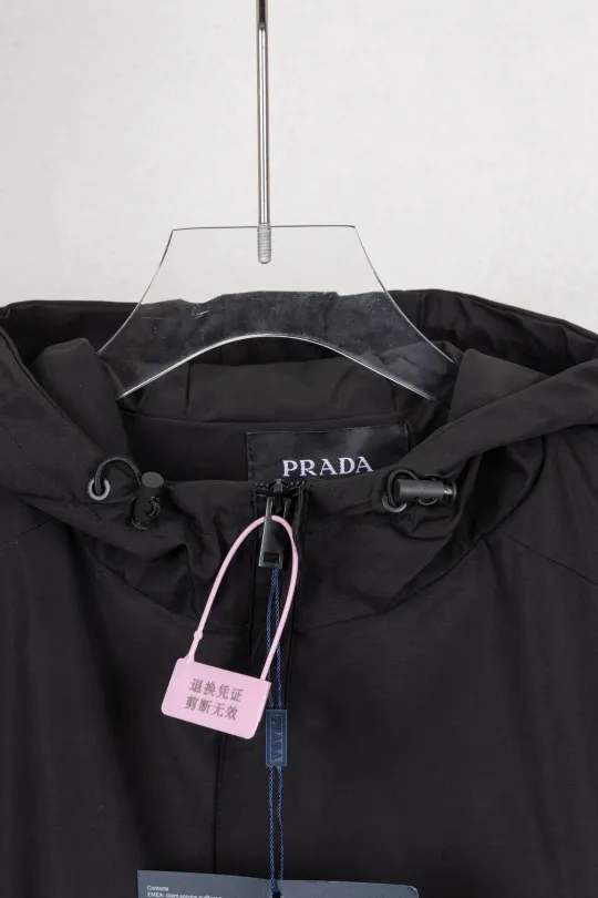 【PRADA】プラダ  ジャケット着  ご好評に付き再入荷！240920