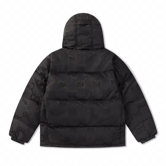 GUCCI GG パターン フロントボタン ダウンジャケット ブラック    241016