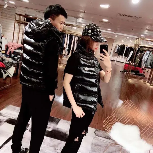 MONCLER モンクレール ジレ ベスト ダウンベスト 男女兼用  241016