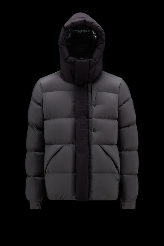 MONCLER★Madeira ショートダウンジャケット    241016