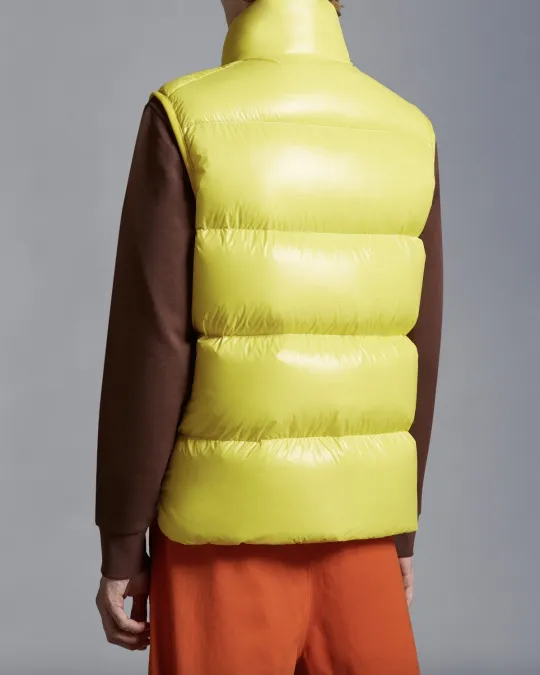 【MONCLER/モンクレール】おしゃれ 人気◇Sumido ダウンベスト  241016