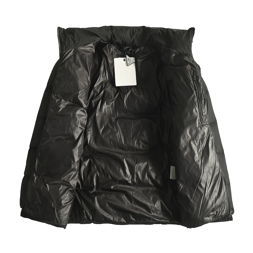 【MONCLER 公式旗艦店】モンクレール  ダウンジャケット好評に付き再入荷！