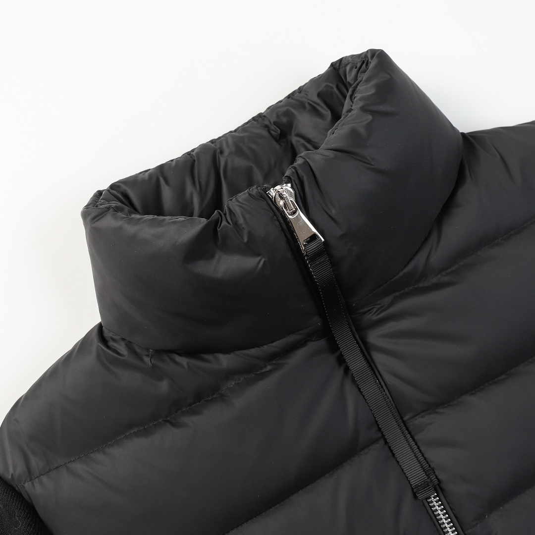 【MONCLER 公式旗艦店】モンクレール  ダウンジャケット好評に付き再入荷！ 271017