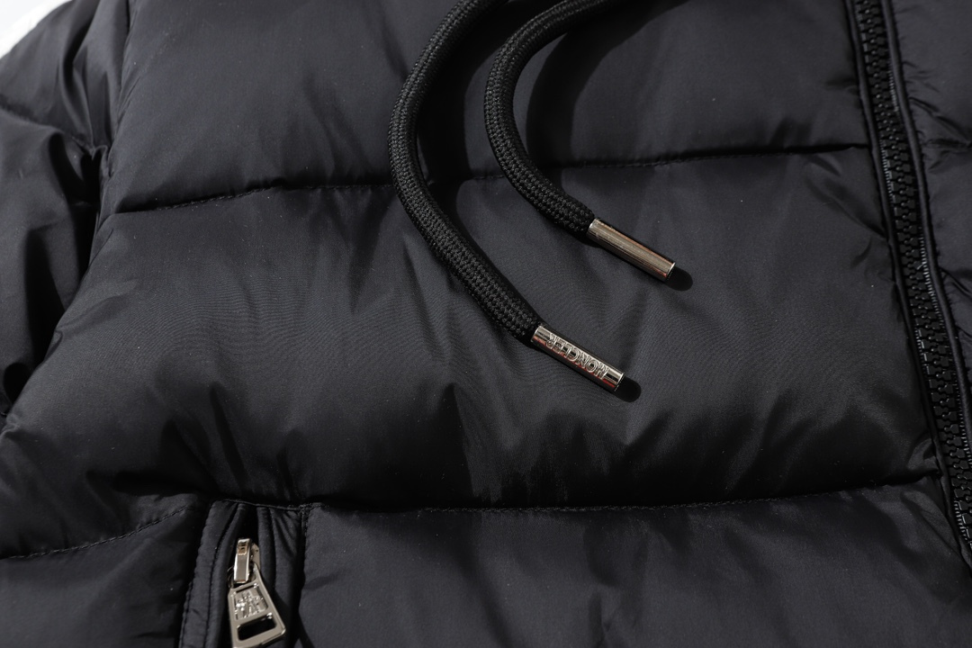 【MONCLER 公式旗艦店】モンクレール  ダウンジャケット好評に付き再入荷！ 271017