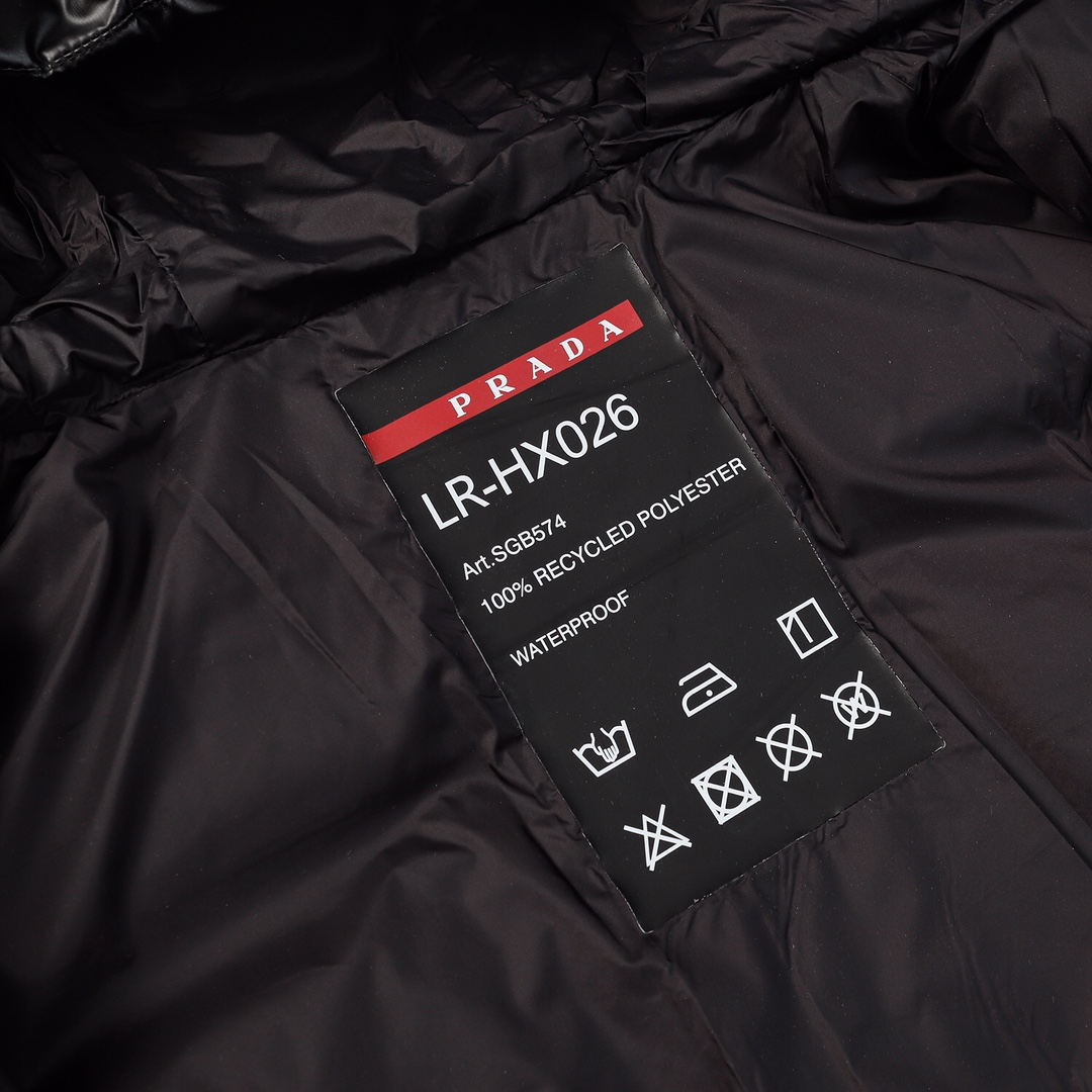 【MONCLER 公式旗艦店】モンクレール ダウンベスト 好評に付き再入荷！ 271017