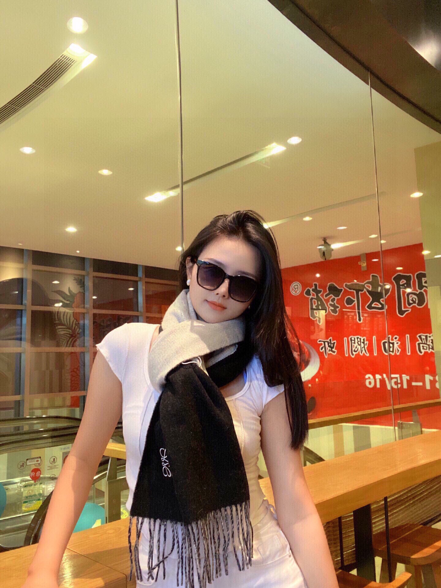 【LOEWE ロエベ】スカーフ32*180CM   241109