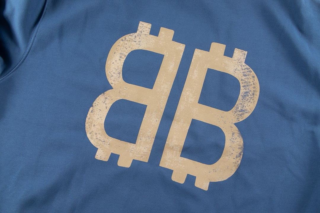 【BALENCIAGA 公式旗艦店】バレンシアガ 丸首の衛衣 スウェット ご好評に付き再入荷！241127