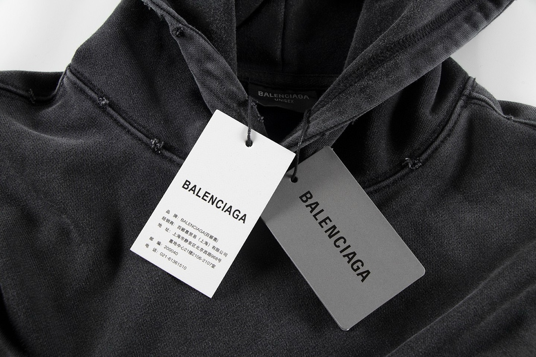 【BALENCIAGA 公式旗艦店】バレンシアガ 丸首の衛衣 スウェット ご好評に付き再入荷！241127