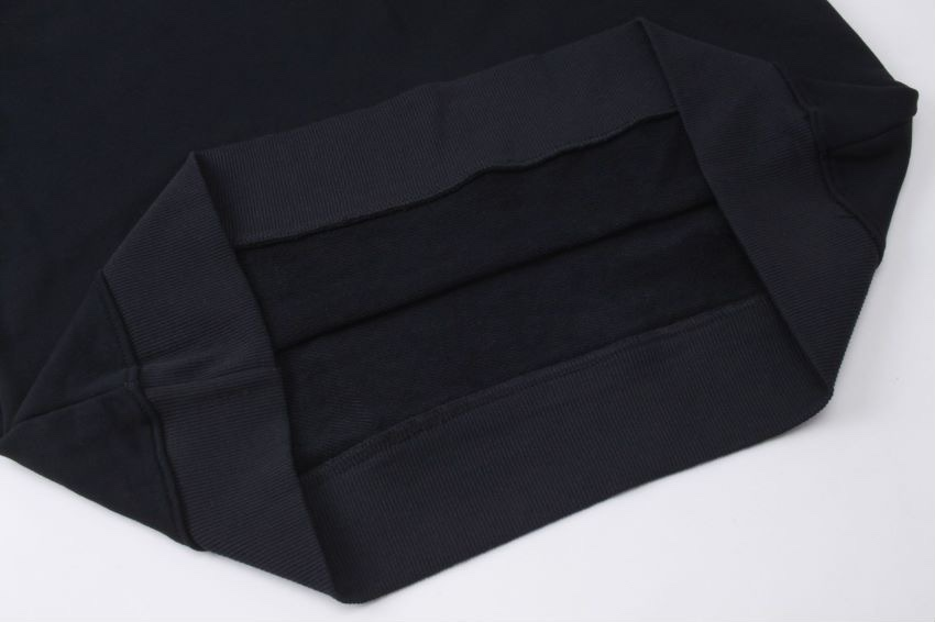 【BALENCIAGA 公式旗艦店】バレンシアガ 丸首の衛衣 スウェット ご好評に付き再入荷！241127