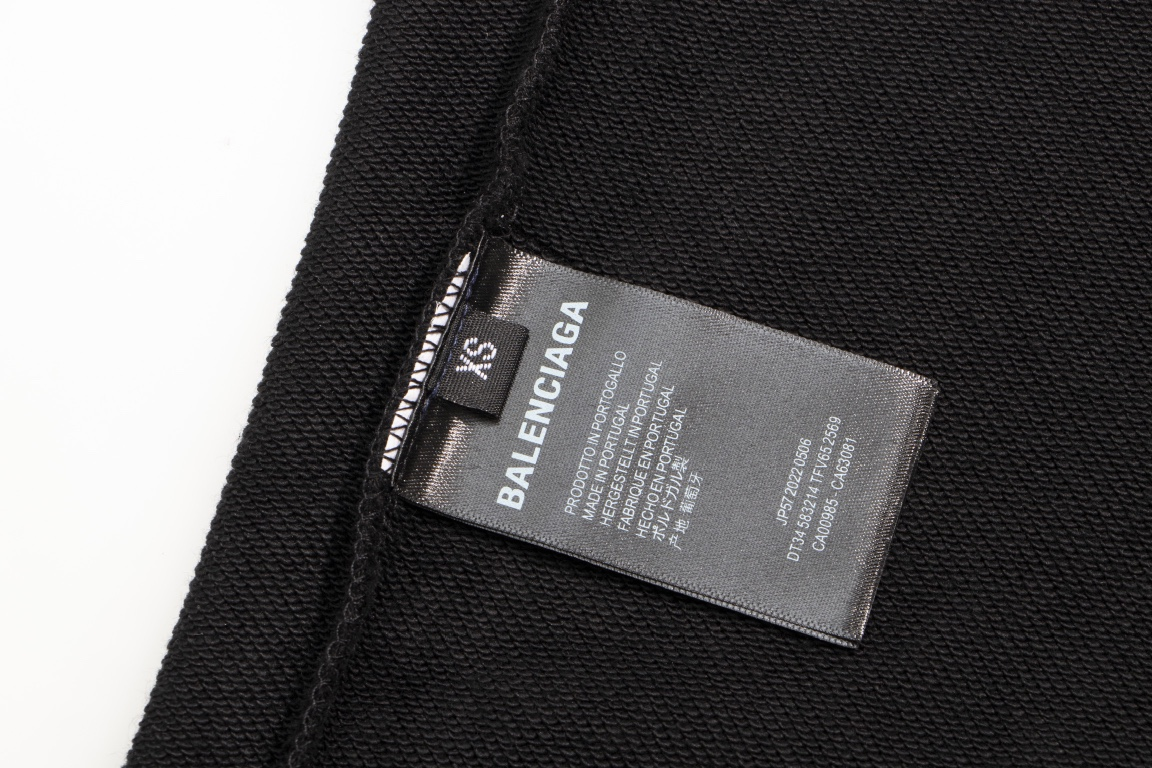 【BALENCIAGA 公式旗艦店】バレンシアガ 丸首の衛衣 スウェット ご好評に付き再入荷！241127