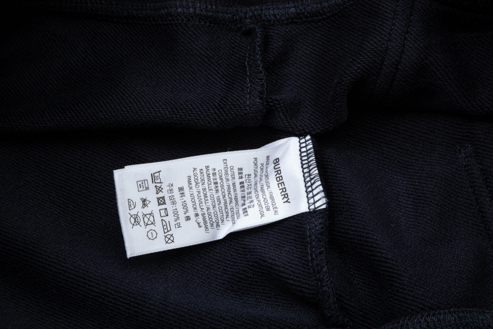 【BURBERRY 公式旗艦店】バーバリー パーカースウェットご好評に付き再入荷！240920