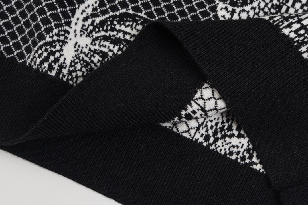 LV【LOUIS VUITTON  公式旗艦店】ルイヴィトン  セーター好評に付き再入荷！241128