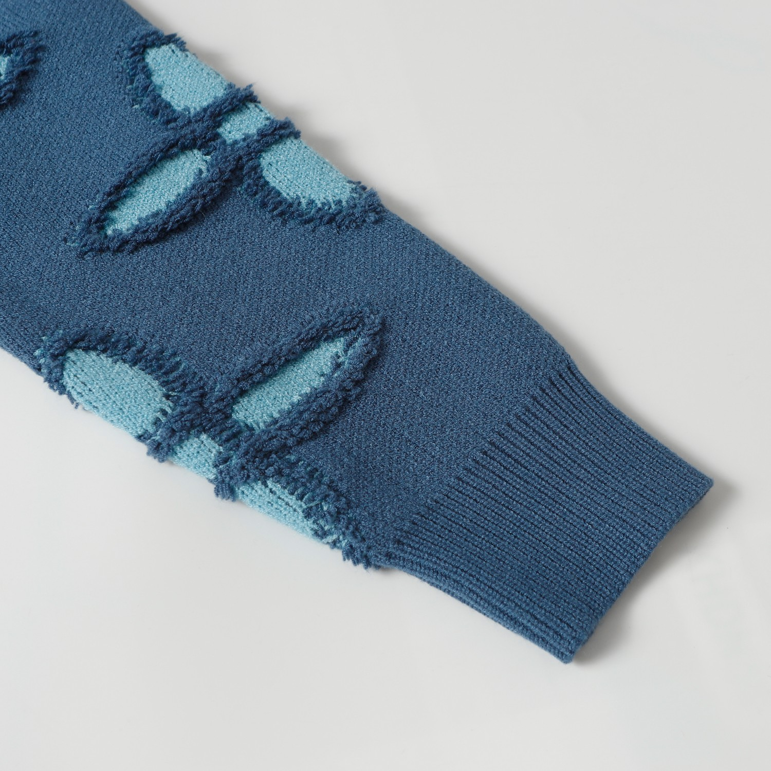 LV【LOUIS VUITTON  公式旗艦店】ルイヴィトン  セーター好評に付き再入荷！241128