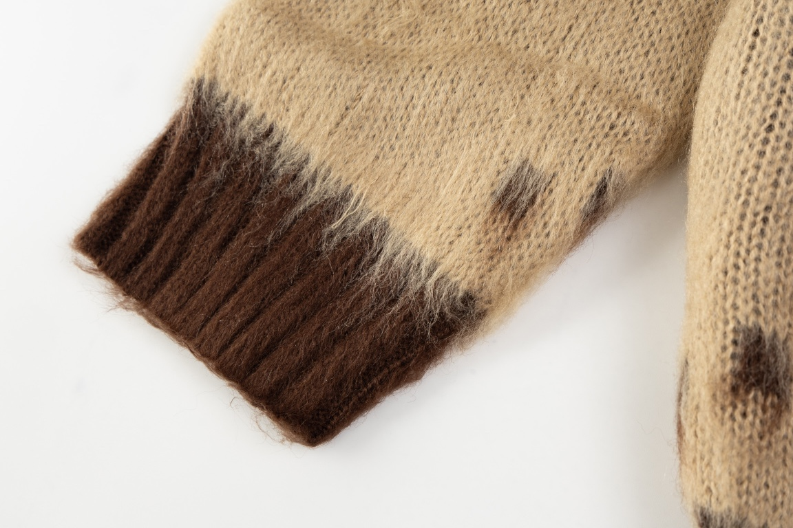 【GUCCI  公式旗艦店】グッチ  セーター好評に付き再入荷！241128