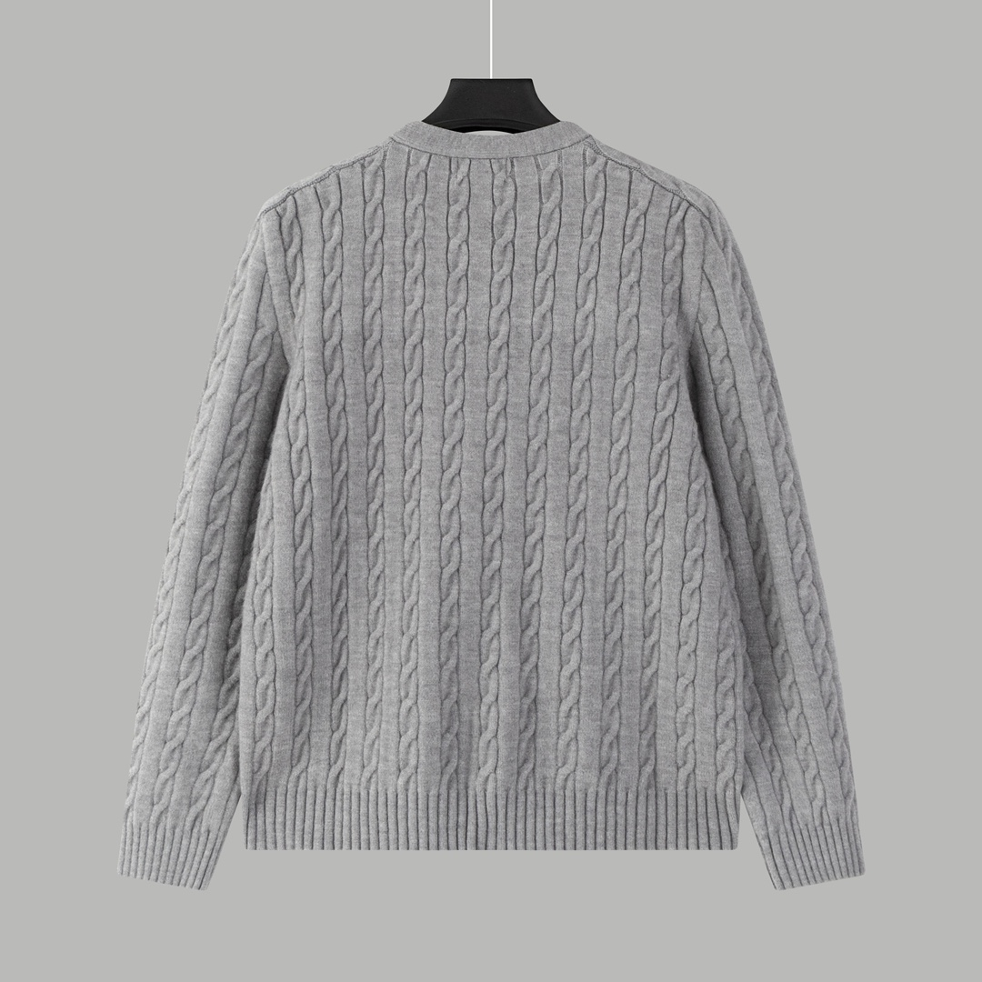 【CELINE  公式旗艦店】セリーヌ  セーター好評に付き再入荷！ 241030