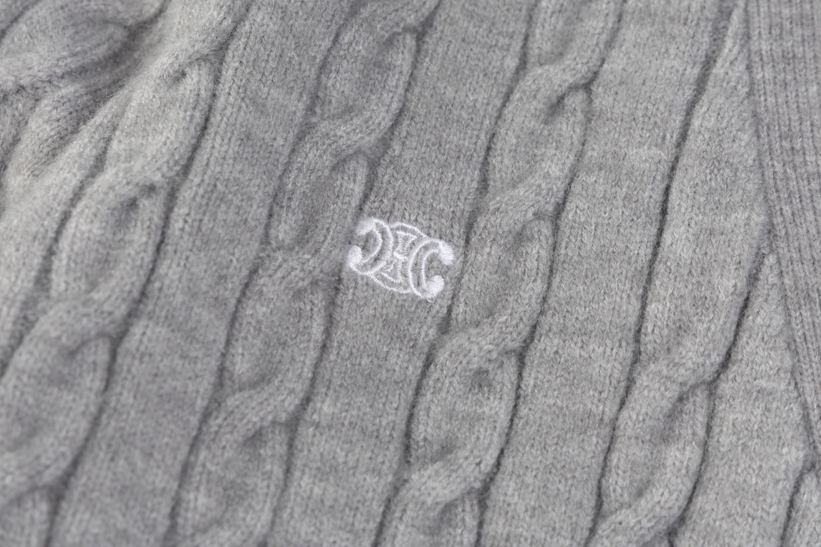 【CELINE  公式旗艦店】セリーヌ  セーター好評に付き再入荷！ 241030