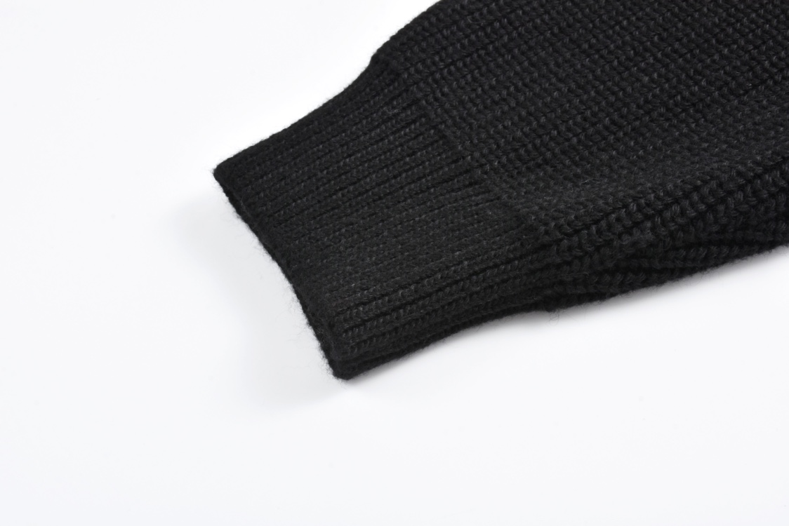 【CELINE  公式旗艦店】セリーヌ  セーター好評に付き再入荷！241128