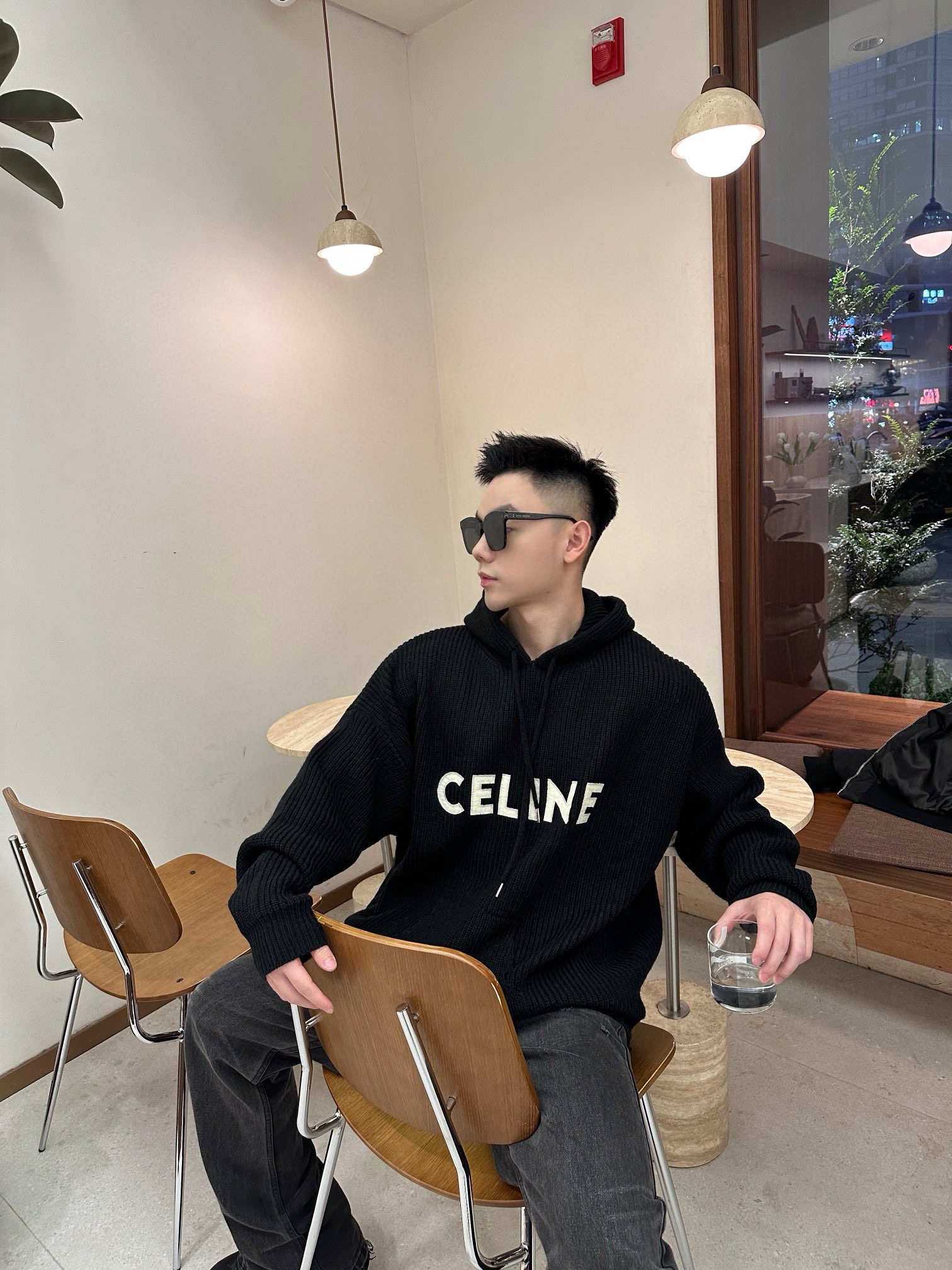 【CELINE  公式旗艦店】セリーヌ  セーター好評に付き再入荷！241128