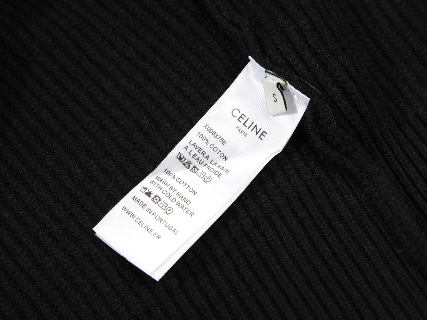 【CELINE   公式旗艦店】セリーヌ   セーター好評に付き再入荷！ 241128