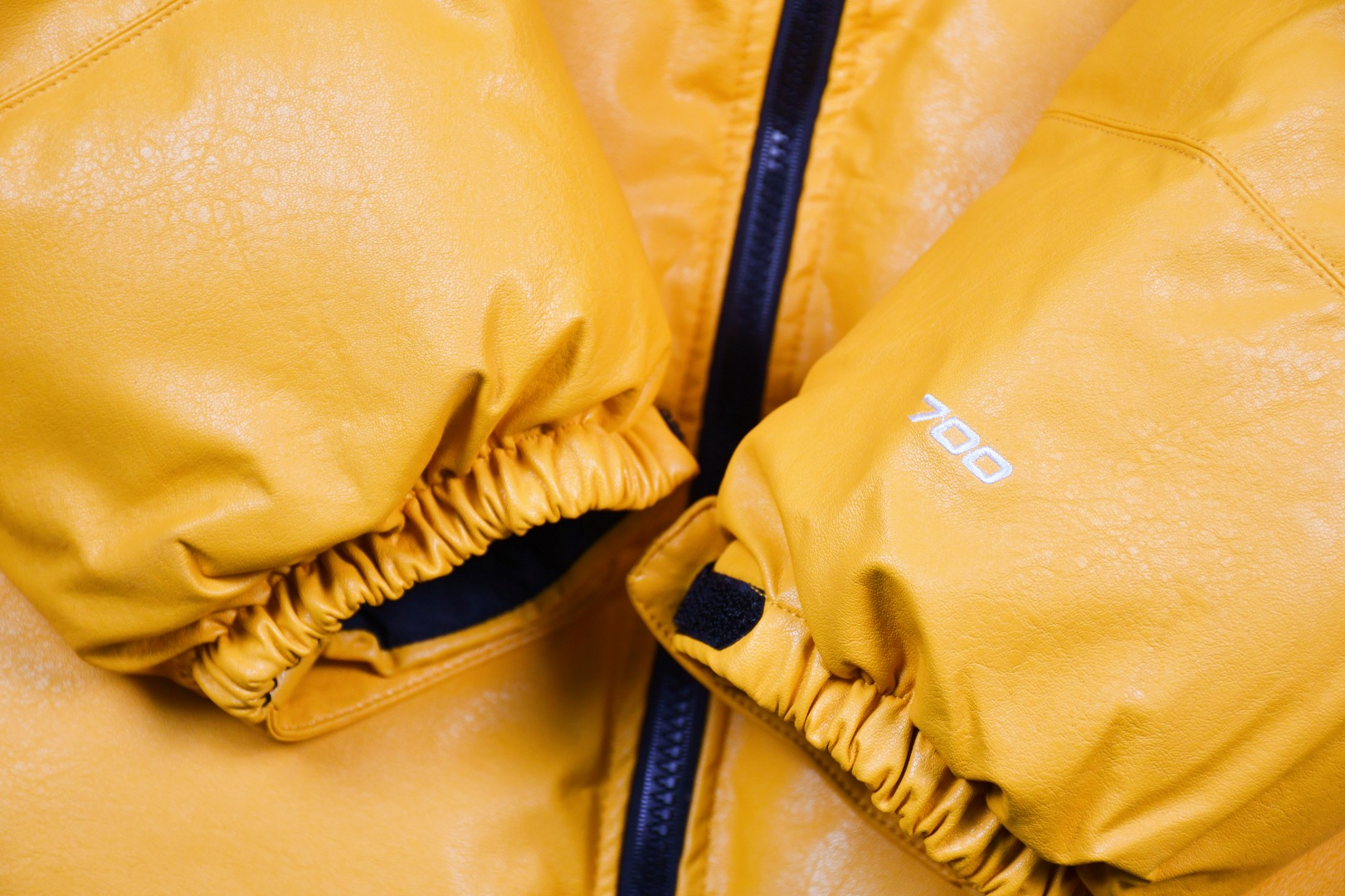 【The North Face & Supreme公式旗艦店】 ダウンジャケット ご好評に付き再入荷！  241205