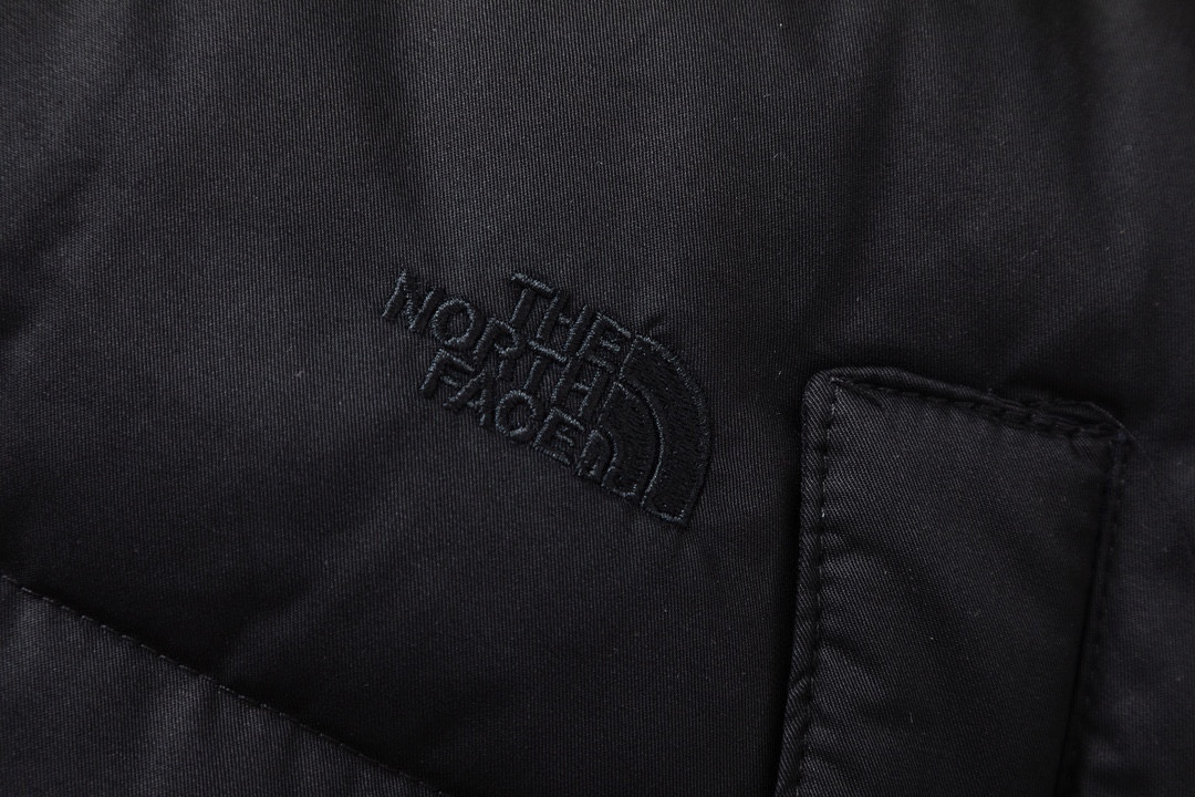 【The North Face 公式旗艦店】ザノースフェイス  ダウンジャケット ご好評に付き再入荷！