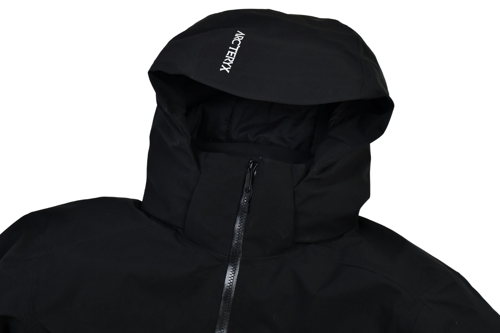 【ARCTERYX   公式旗艦店】 アークテリクス  ダウンジャケット ご好評に付き再入荷！  241205