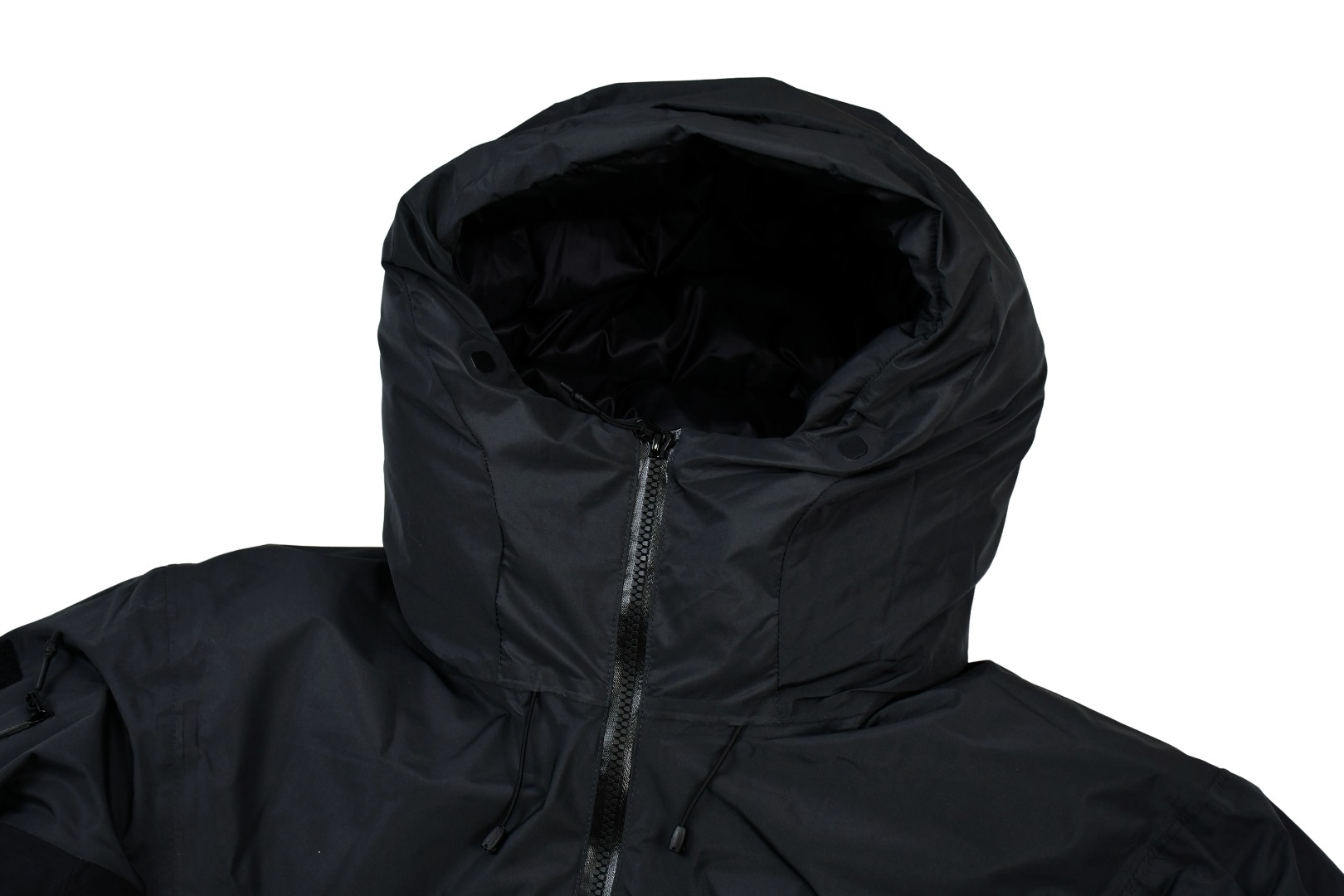 【ARCTERYX   公式旗艦店】 アークテリクス  ダウンジャケット ご好評に付き再入荷！  241205