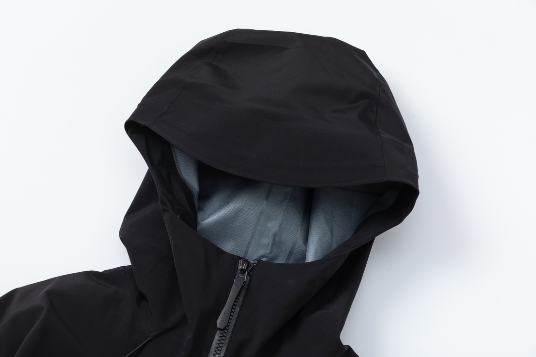 【ARCTERYX   公式旗艦店】 アークテリクス  ダウンジャケット ご好評に付き再入荷！  241205