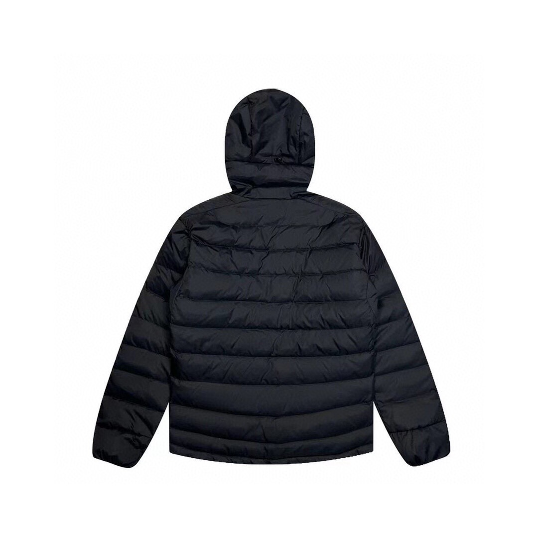 【ARCTERYX   公式旗艦店】 アークテリクス  ダウンジャケット ご好評に付き再入荷！  241205