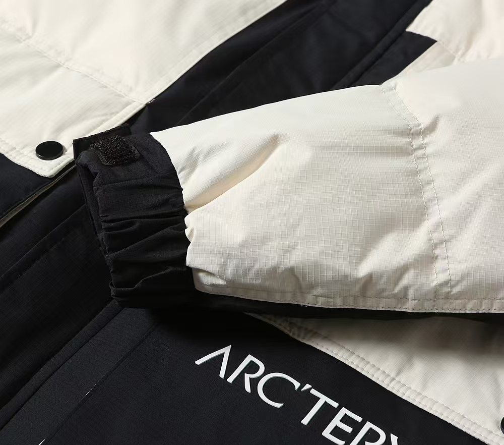【ARCTERYX   公式旗艦店】 アークテリクス  ダウンジャケット ご好評に付き再入荷！  241205