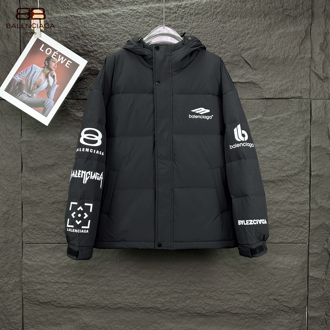 【BALENCIAGA   公式旗艦店】バレンシアガ   ダウンジャケット ご好評に付き再入荷！  241205