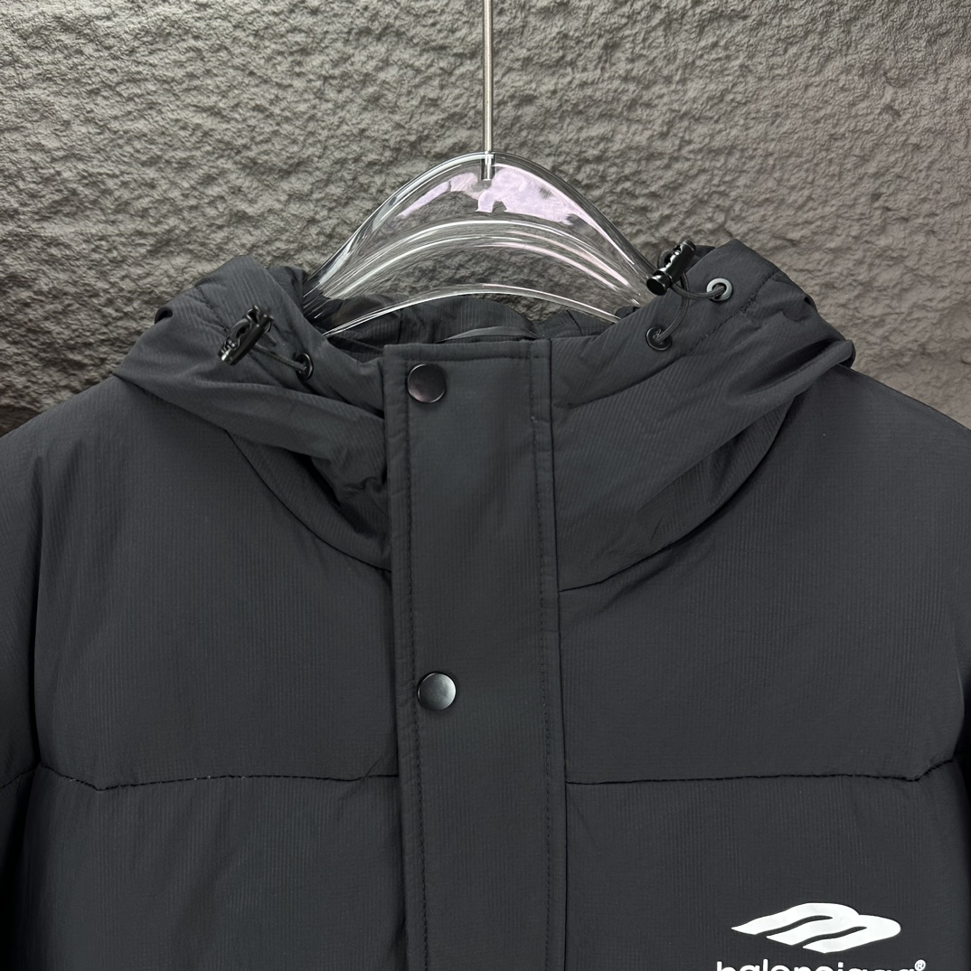 【BALENCIAGA   公式旗艦店】バレンシアガ   ダウンジャケット ご好評に付き再入荷！  241205