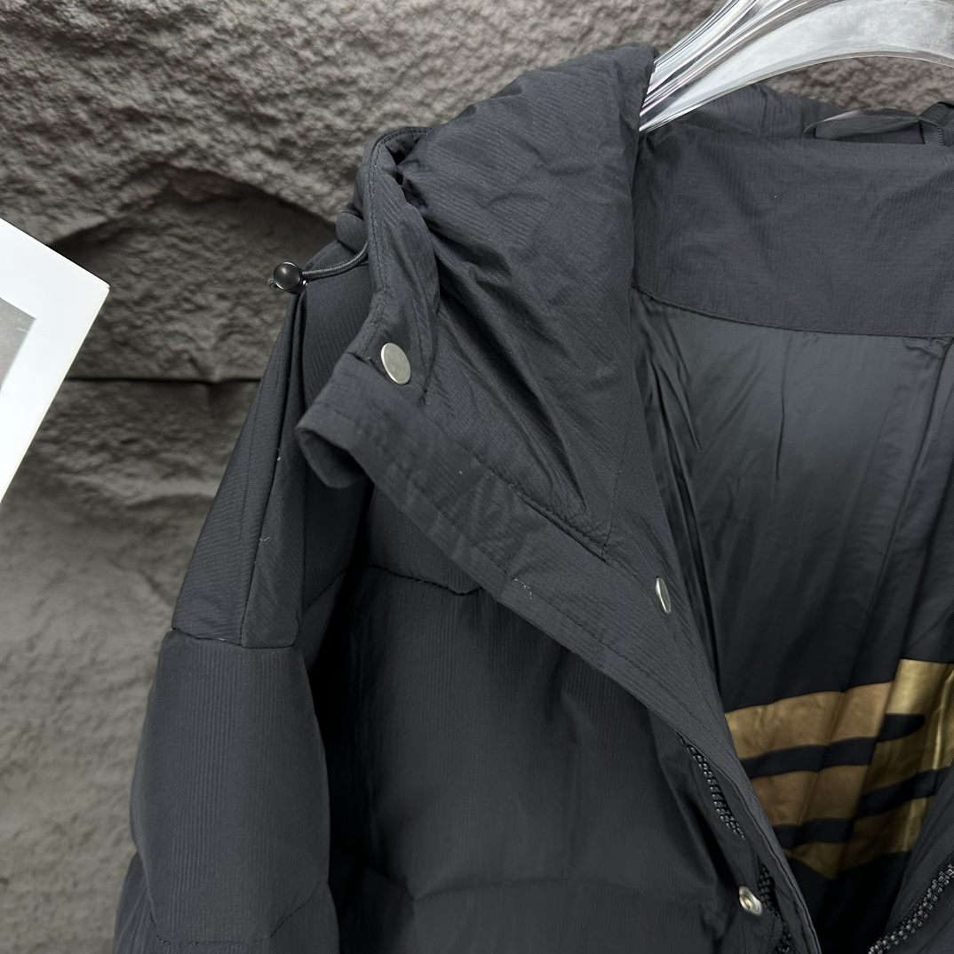 【BALENCIAGA   公式旗艦店】バレンシアガ   ダウンジャケット ご好評に付き再入荷！  241205